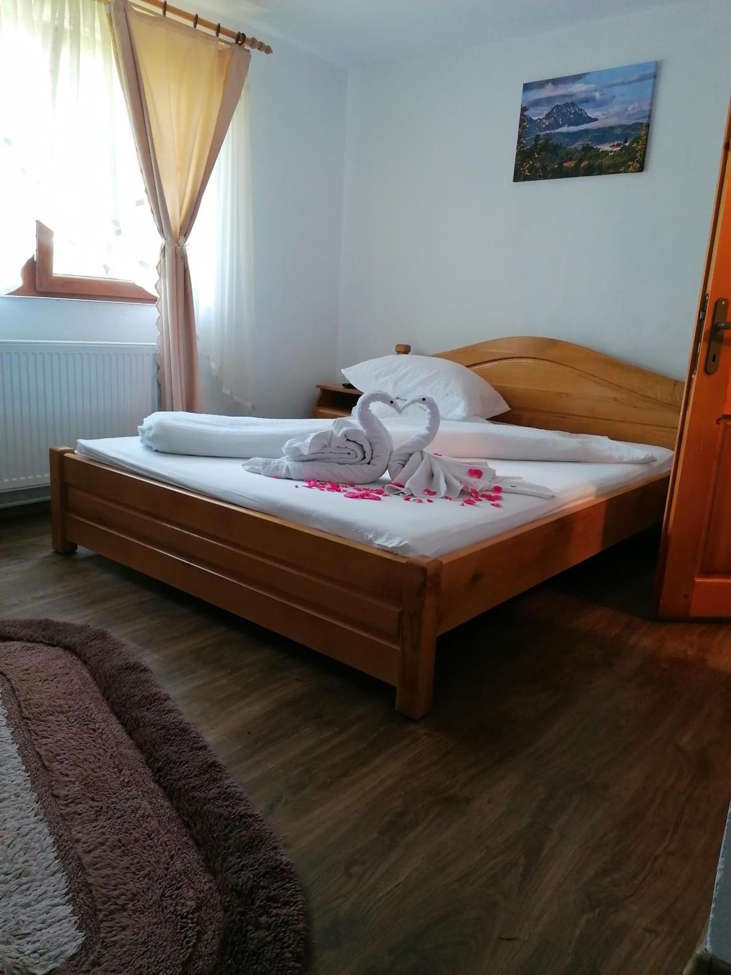Casa Cristalul Muntilor Hotel Poiana Mărului Værelse billede